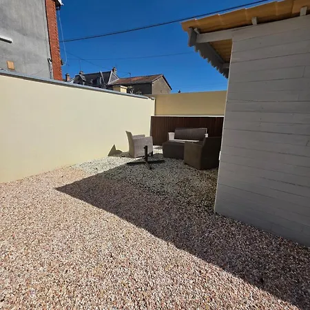 Avec Terrasse *